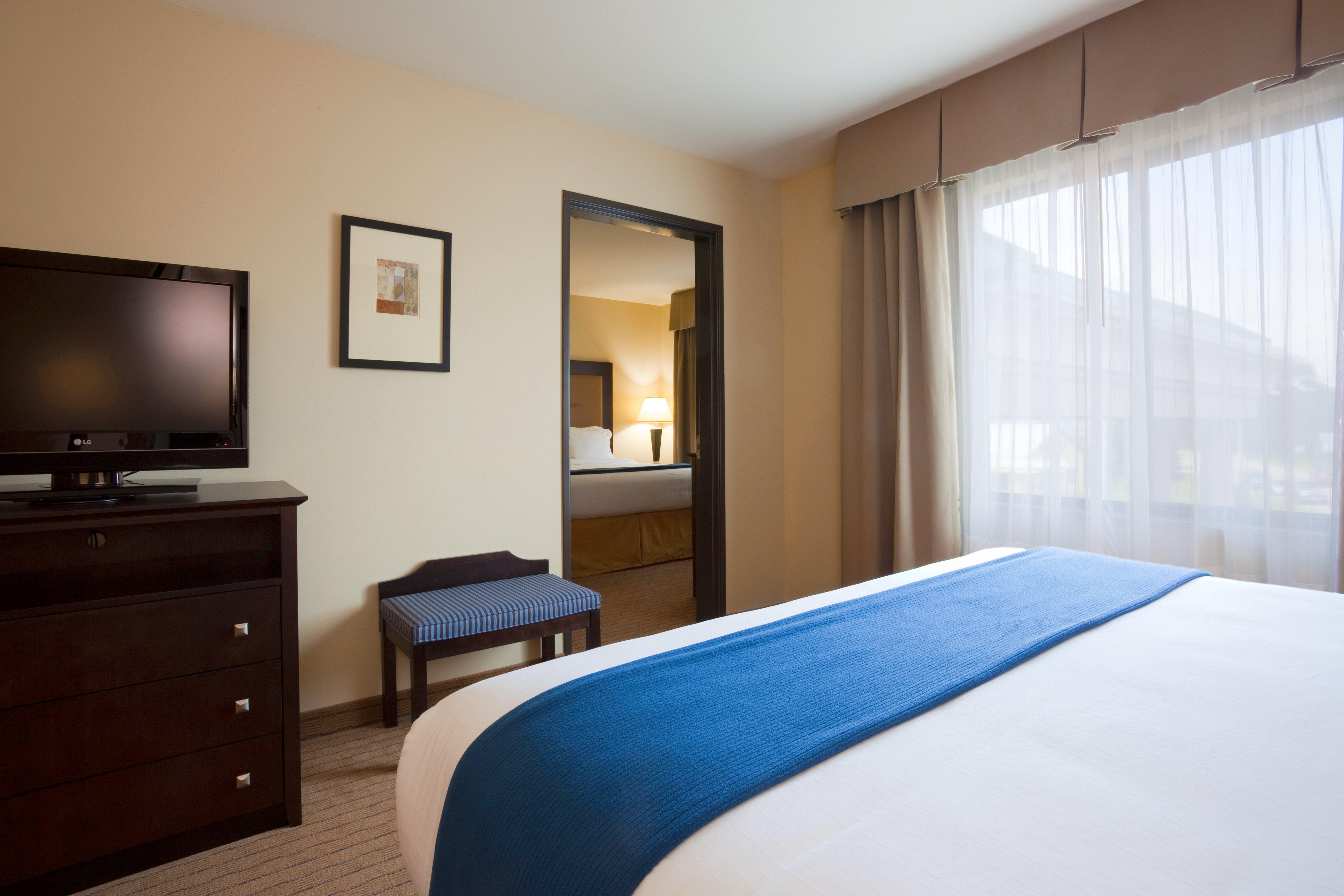 Holiday Inn Express & Suites Madison-Verona By Ihg Rom bilde
