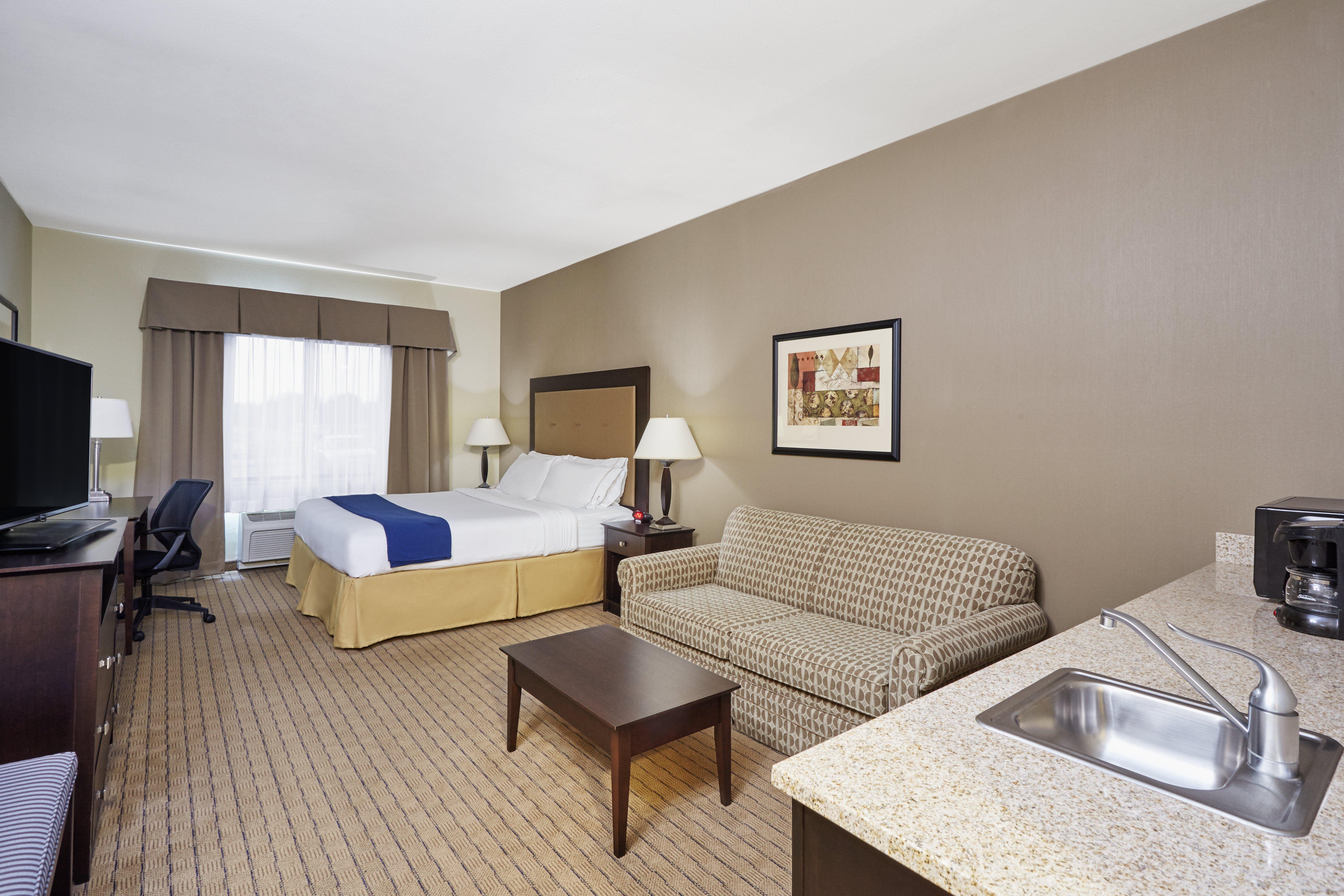 Holiday Inn Express & Suites Madison-Verona By Ihg Eksteriør bilde