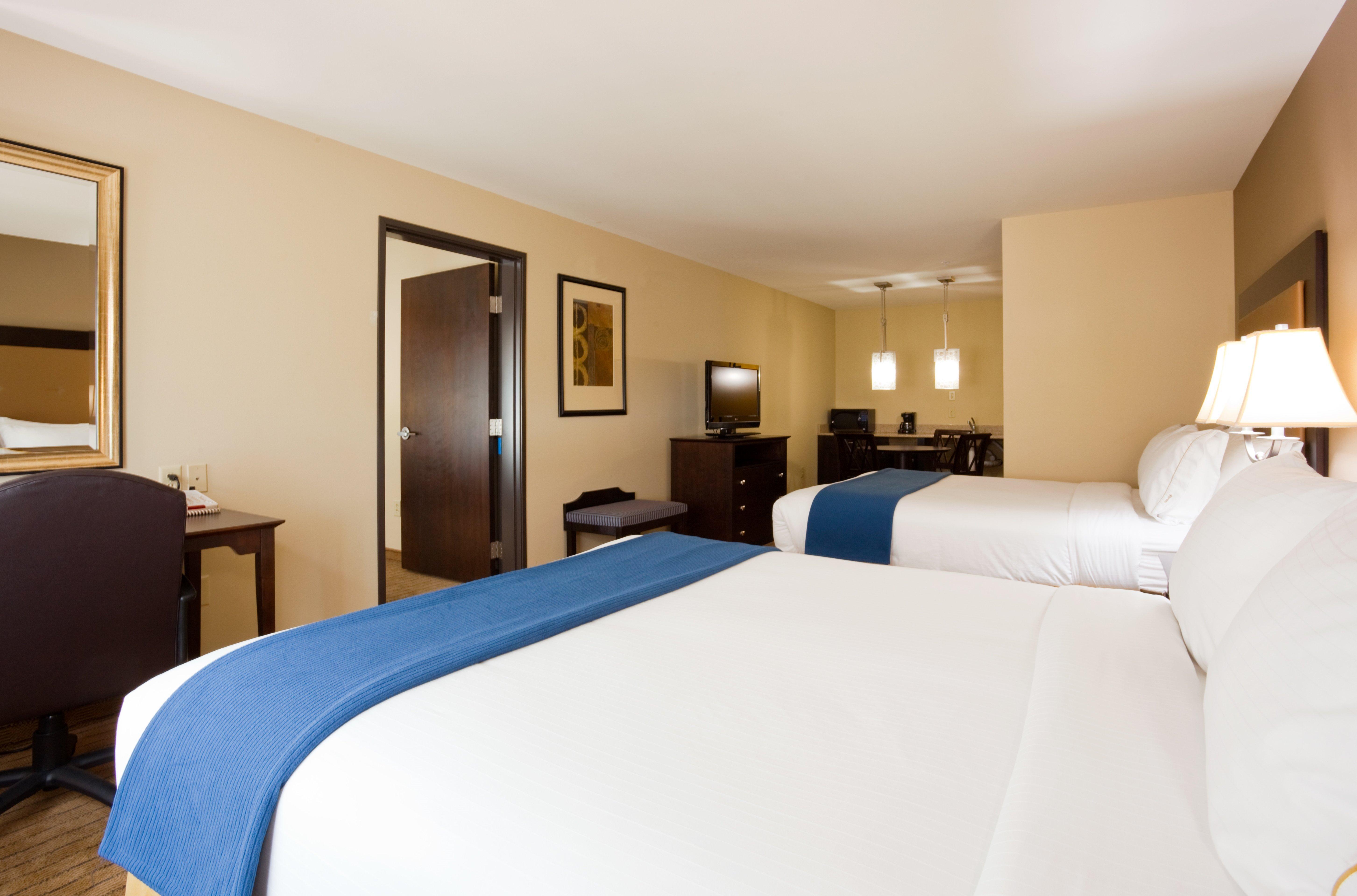 Holiday Inn Express & Suites Madison-Verona By Ihg Rom bilde