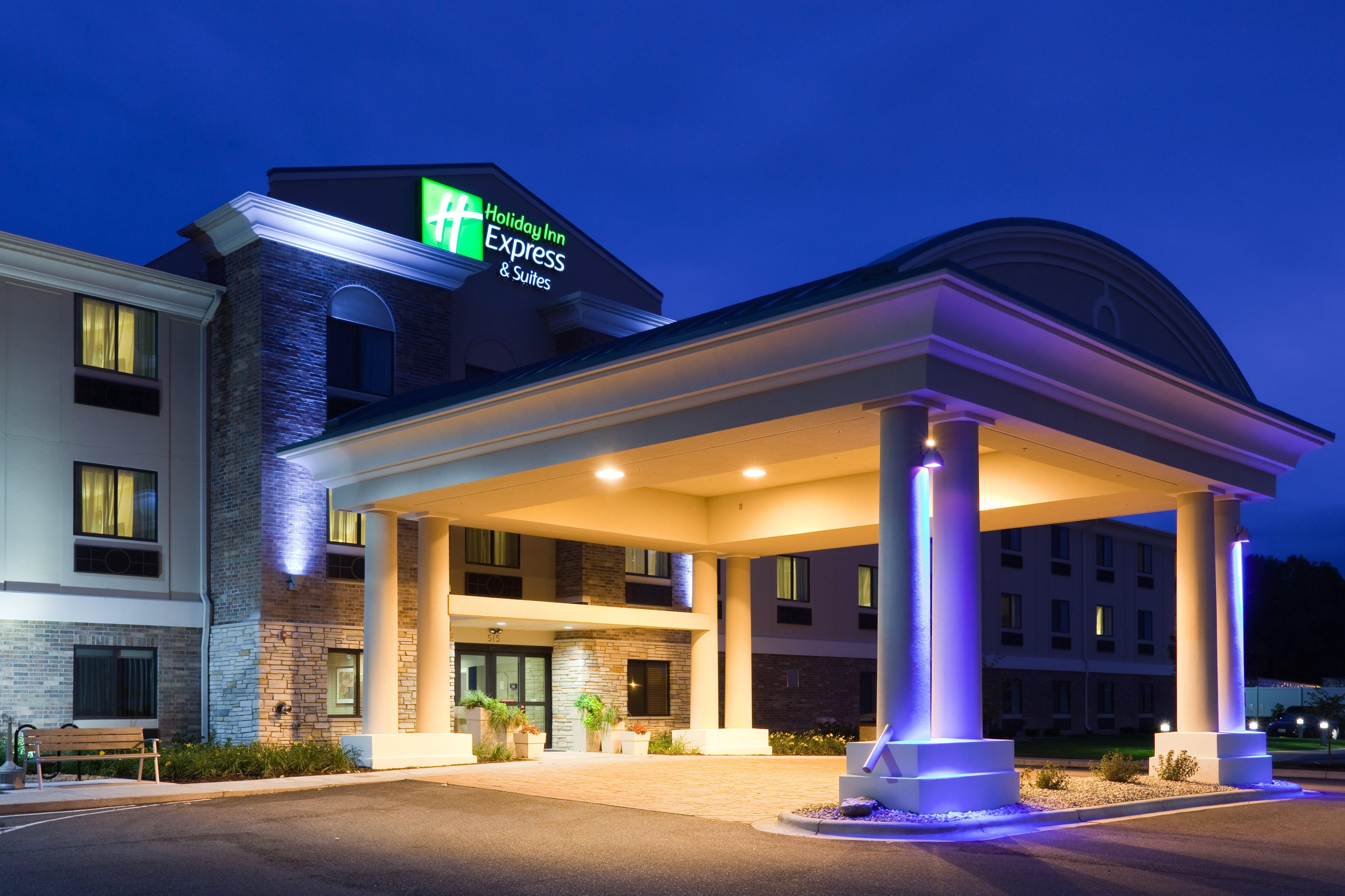 Holiday Inn Express & Suites Madison-Verona By Ihg Eksteriør bilde